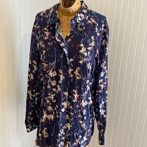 Blue floral pattern button down long sleeve shirt very soft